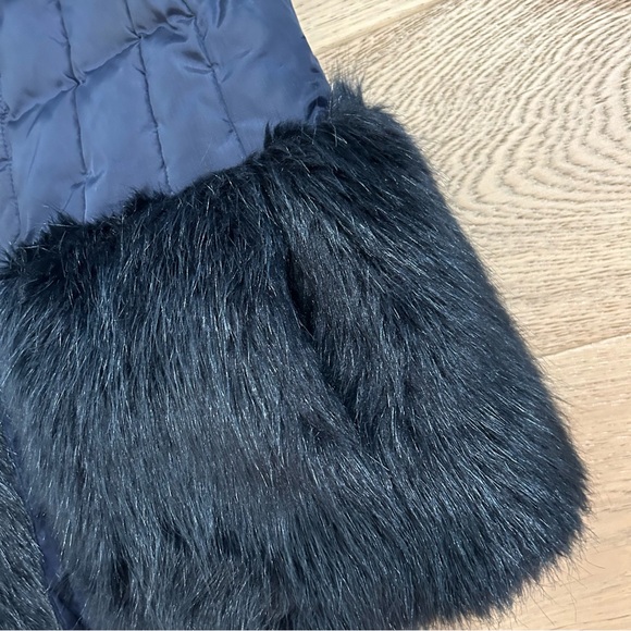 Crewcuts Girls Fur Trimmed Puffer Coat PrimaLoft - Picture 6 of 11